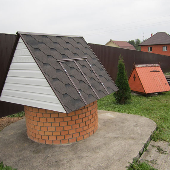 Вариантов домиков для колодца в Лотошинском районе